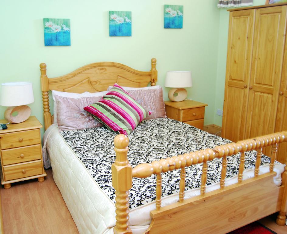 Achill Lodge Guest House Bunacurry Стая снимка